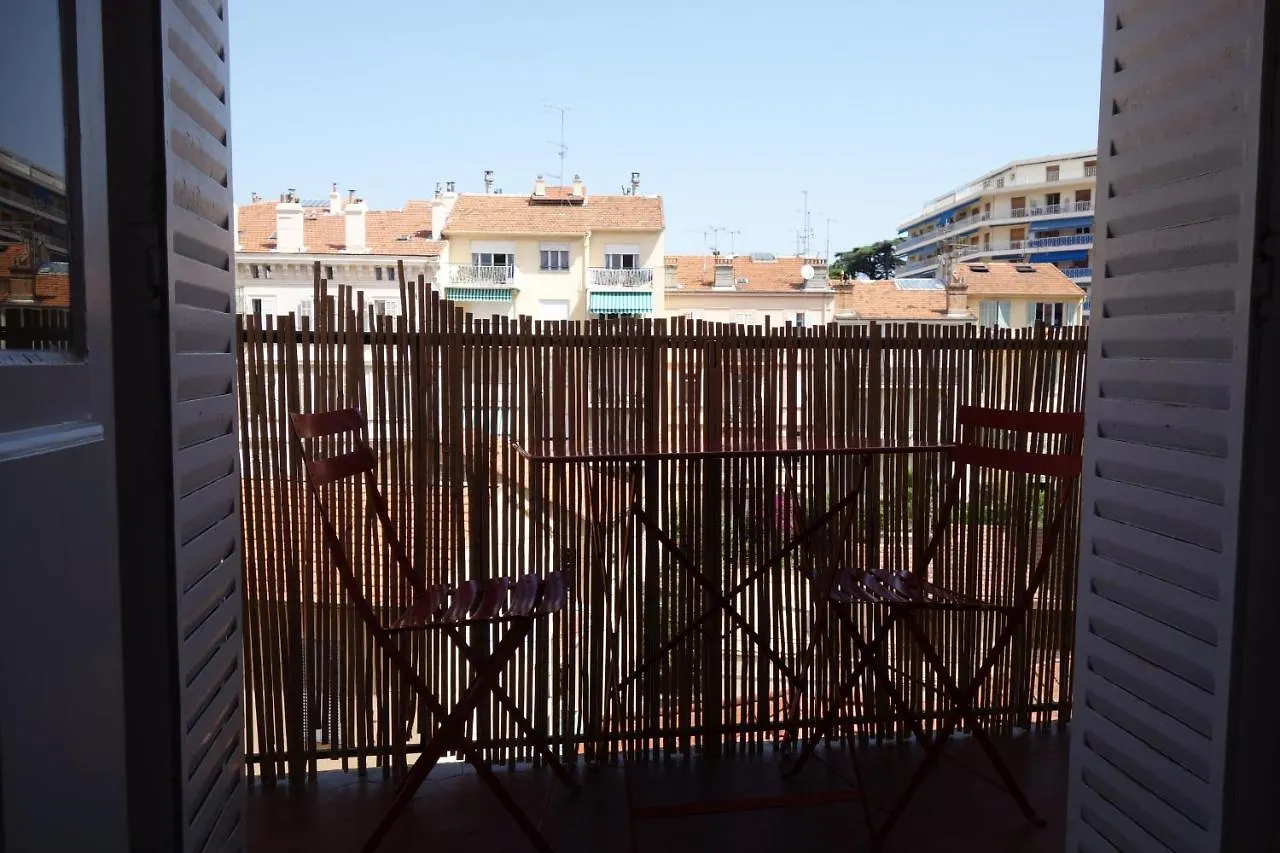 Novembre By Welcome To Cannes